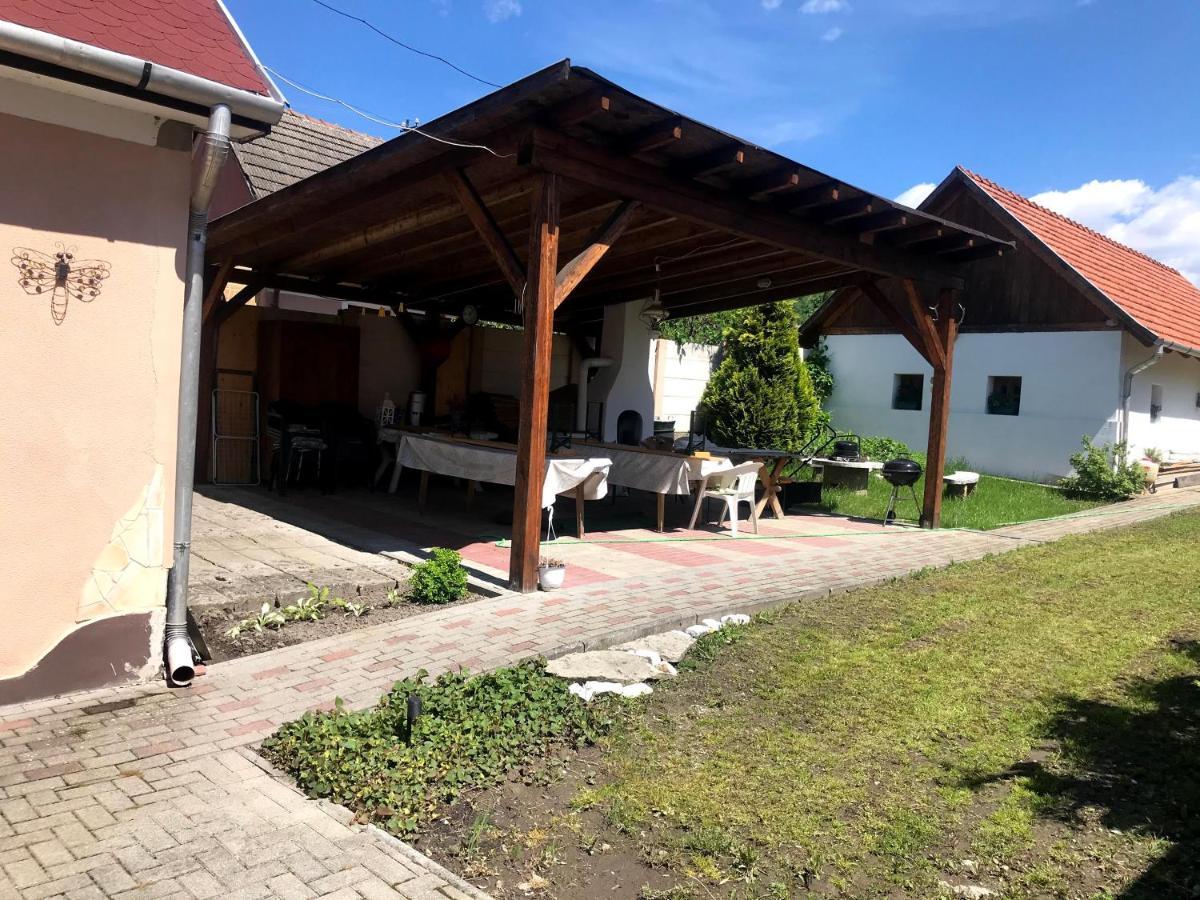 Postakocsi Vendeghaz Kisgyor Otel Dış mekan fotoğraf