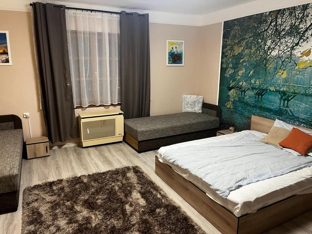 Postakocsi Vendeghaz Kisgyor Otel Dış mekan fotoğraf